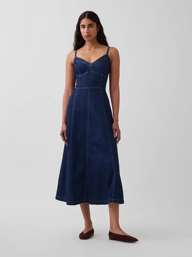 Maxikjole i denim med korsettsøm