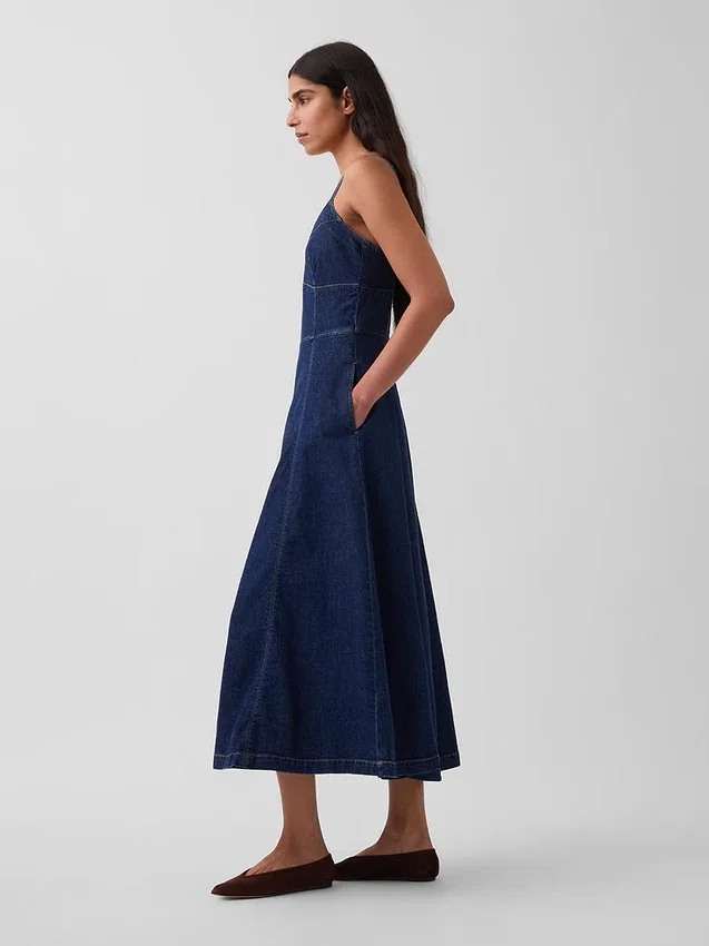 Maxikjole i denim med korsettsøm
