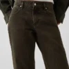 Mid Rise Straight Taper-Jeans