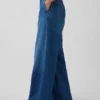 Mid Rise Ultrasoft Easy Baggy Jeans
