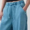 Mid Rise Ultrasoft Easy Horseshoe-Jeans