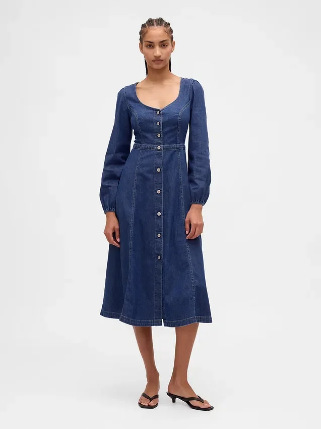 Midi-kjole i denim med hjerteutskjæring