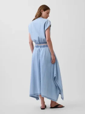 Midi-skjørt i denim med håndklekant