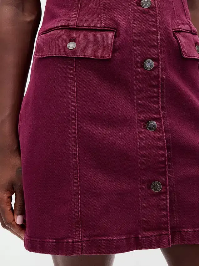 Mini-kjole i denim med krage