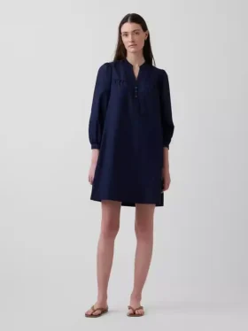 Mini-kjole i poplin med Henley-hals