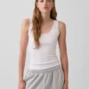 Mini ribbet pyjamas-tanktop med blonderkant