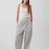 Mini ribbet pyjamas-tanktop med blonderkant