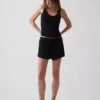 Mini ribbet pyjamas-tanktop med blonderkant