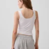 Mini ribbet pyjamas-tanktop med blonderkant