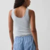 Mini ribbet pyjamas-tanktop med blonderkant
