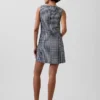Mini-shiftkjole i gingham-denim