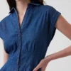 Mini-skjortekjole i denim med plissering
