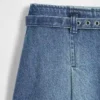 Mini-skjørt i denim med belte