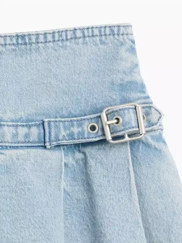 Mini-skjørt i plissert denim for barn