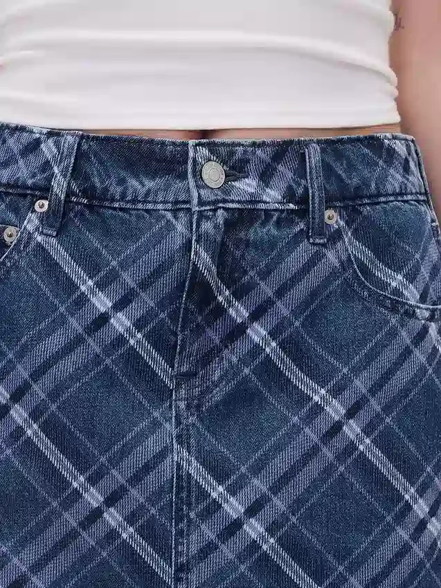 Mini-skjørt i rutete denim