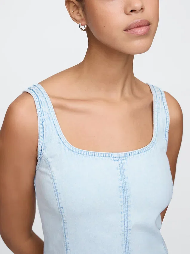 Minikjole i denim