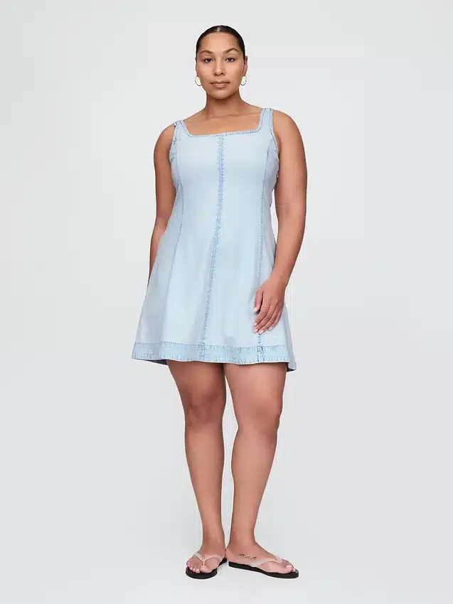 Minikjole i denim