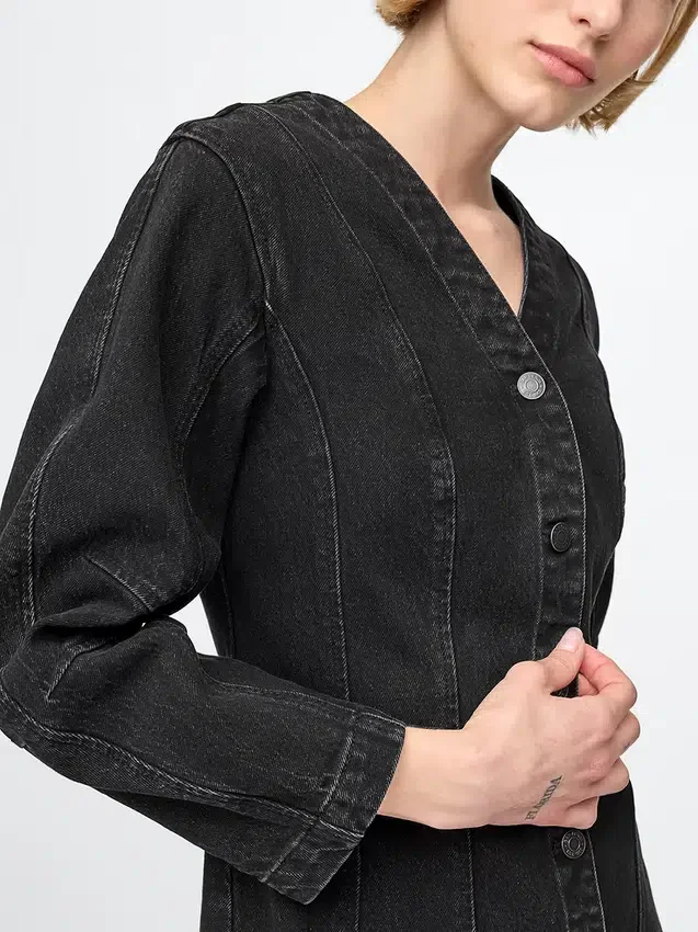 Minikjole i denim med brede ermer