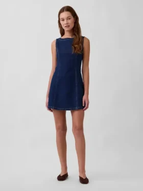 Minikjole i denim med båthals