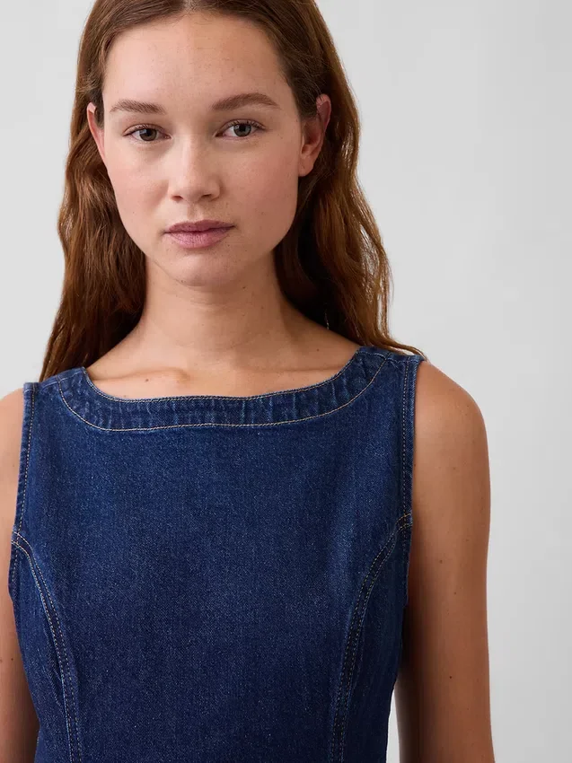 Minikjole i denim med båthals