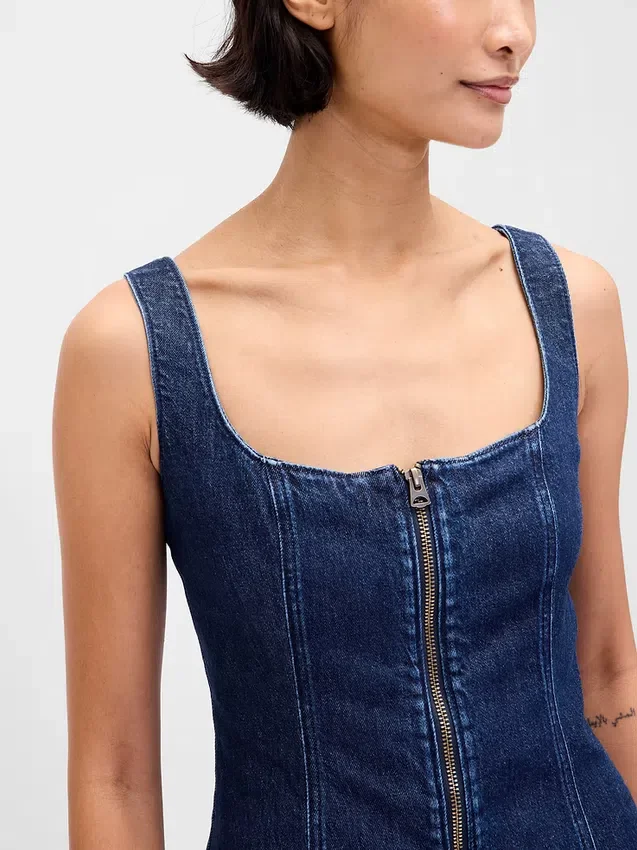 Minikjole i denim med glidelås foran