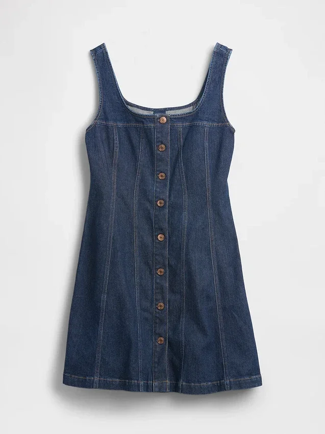 Minikjole i denim med sømmer og knapper foran