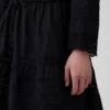 Minikjole med blonderkant