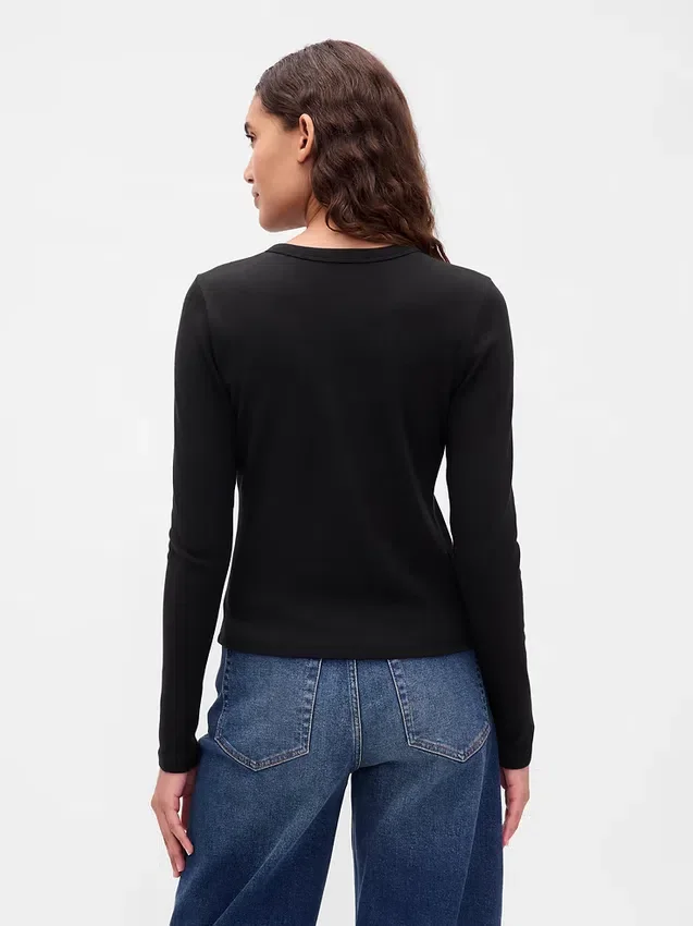 Moderne cardigan med rund hals