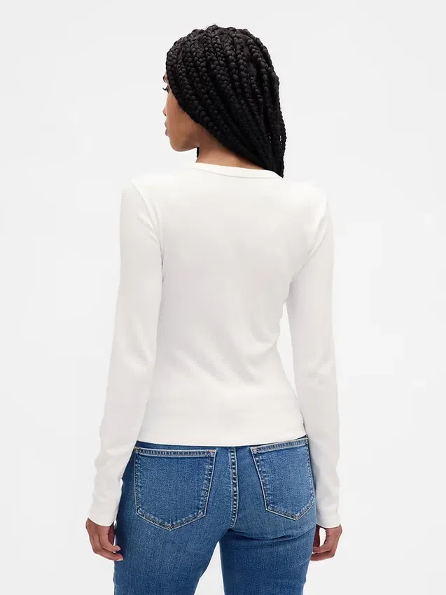 Moderne cardigan med rund hals