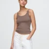 Moderne kort topp