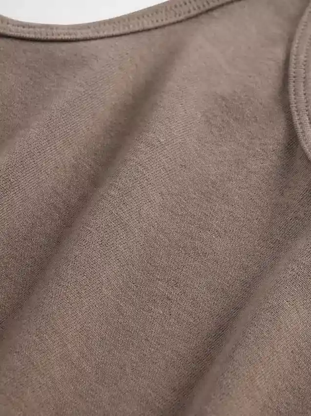 Moderne kort topp