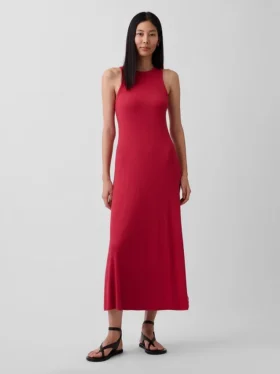 Moderne maxi-kjole med ribbet innebygd BH
