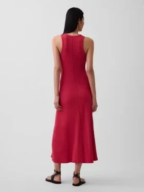 Moderne maxi-kjole med ribbet innebygd BH
