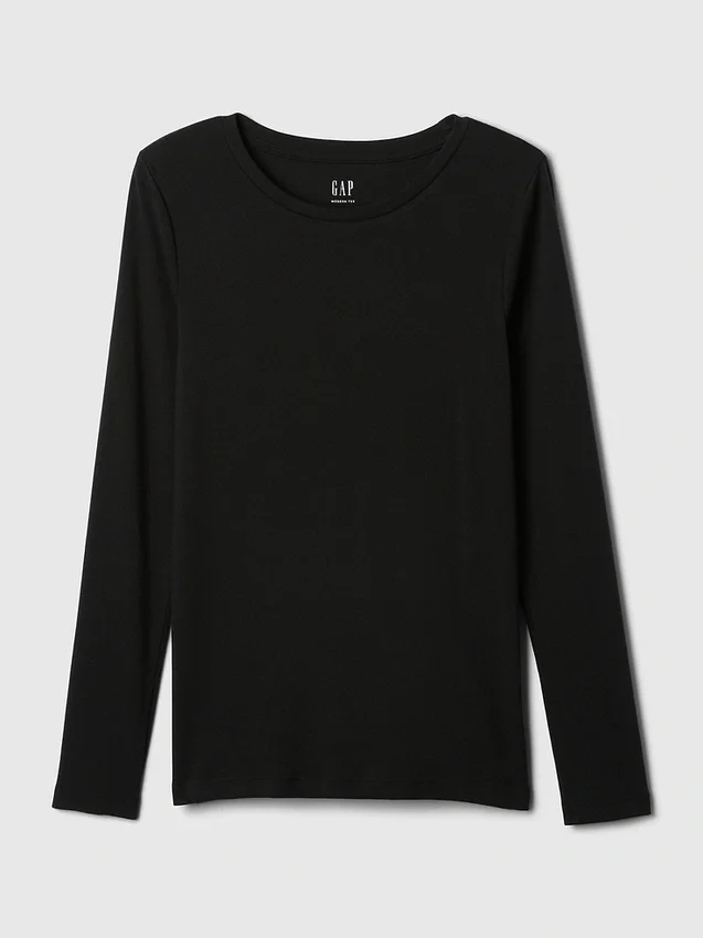 Moderne T-skjorte med rund hals