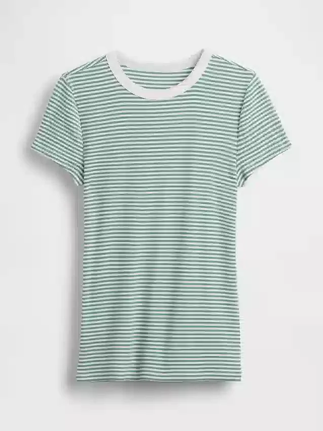 Moderne T-skjorte med rund hals