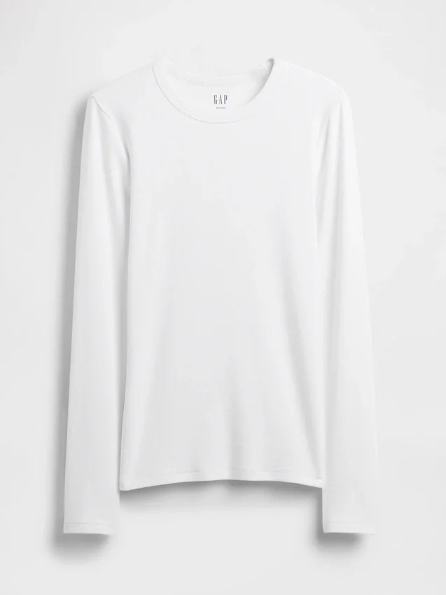 Moderne T-skjorte med rund hals