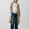 Moderne tank-top med forklehals for mammaklær