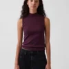 Moderne tank-top med høyhals