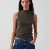 Moderne tank-top med høyhals