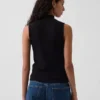 Moderne tank-top med høyhals