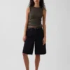 Moderne tank-top med rund hals