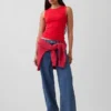 Moderne tank-top med rund hals