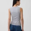 Moderne tank-top med rund hals