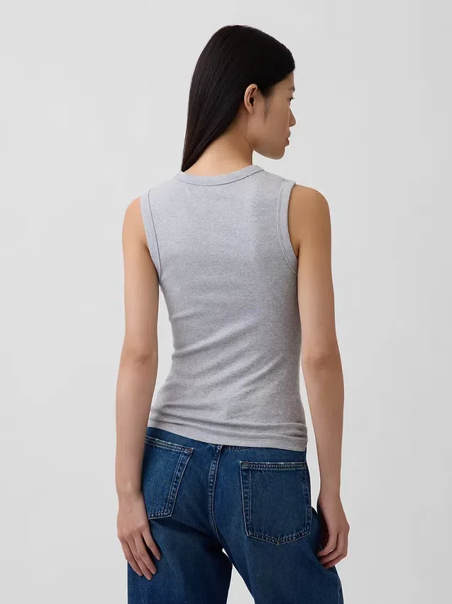 Moderne tank-top med rund hals