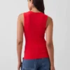 Moderne tank-top med rund hals