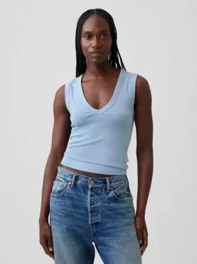 Moderne tank-top med V-hals