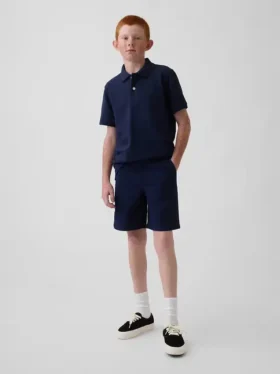 Moderne uniform-shorts for barn i khaki