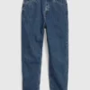 Mom-jeans med skyhøy midje