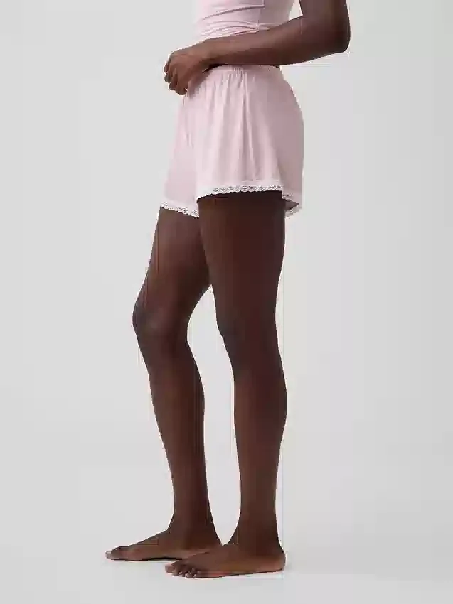 Mykeste pyjamas-Shorts i modal med blonder