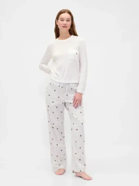 Mykeste pyjamas-T-skjorte i modal med lomme